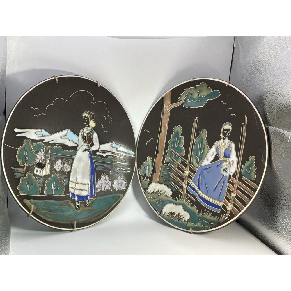 Pair Of Vintage AWF Arnold Wilde Fabrikker Norway‎ 908 Vestfold 10" Plates